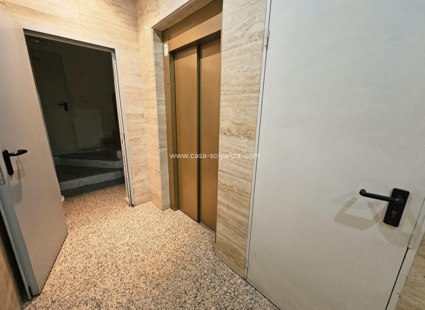 Herverkoop - Appartement / flat - Torrevieja