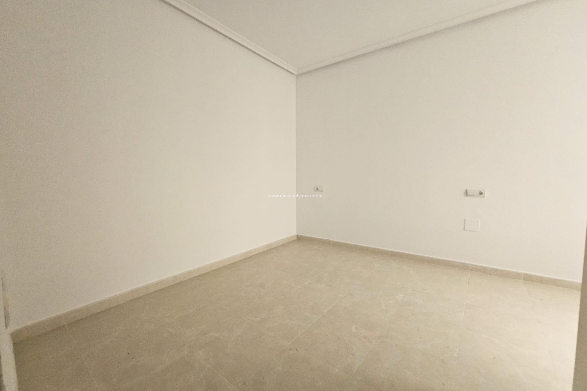 Herverkoop - Appartement / flat - Torrevieja