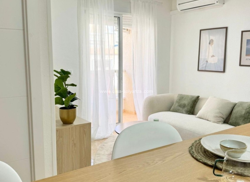 Herverkoop - Appartement / flat - Torrevieja