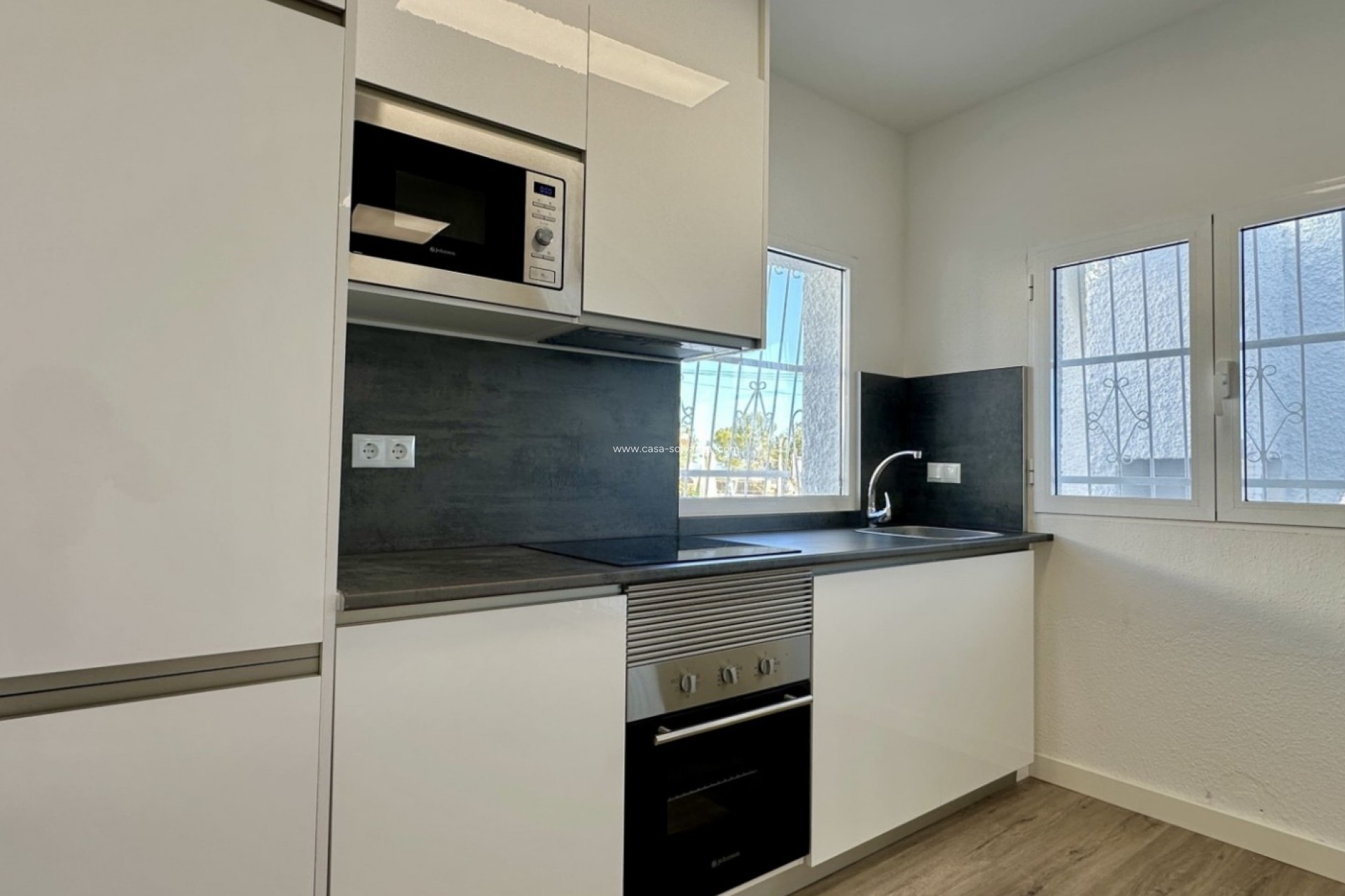 Herverkoop - Bungalow - Orihuela Costa - Costa Blanca