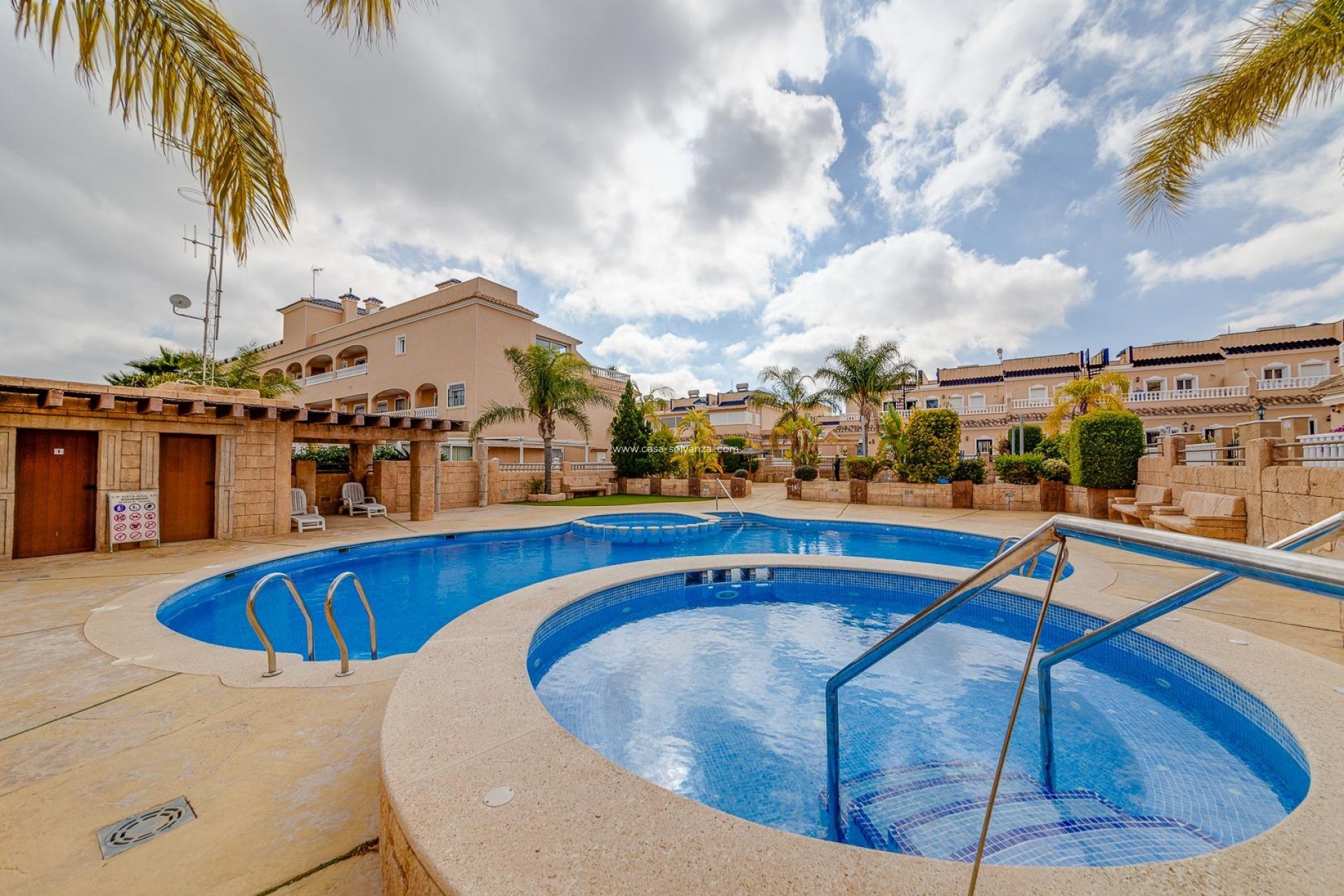 Herverkoop - Bungalow - Orihuela Costa - Los Dolses