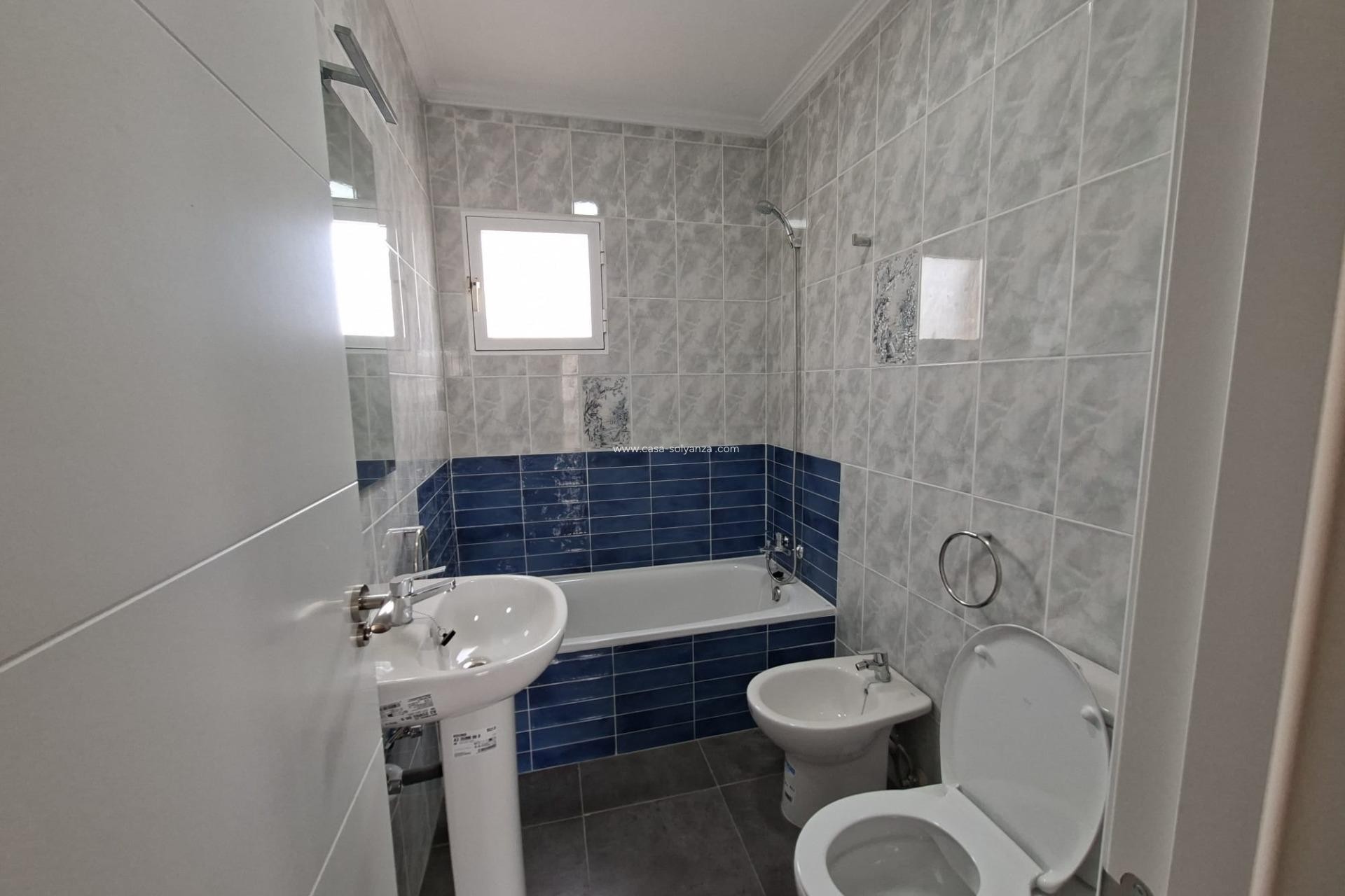 Herverkoop - Bungalow - Orihuela Costa - Punta Prima