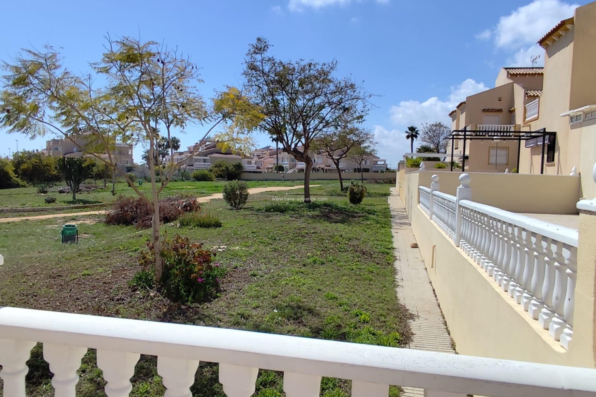 Herverkoop - Bungalow - Orihuela - Urbanización Perla del Mar