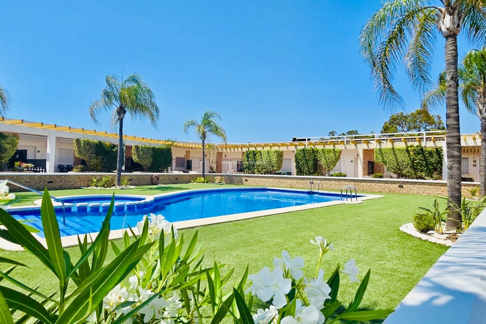 Herverkoop - Bungalow - Pilar de la Horadada - Mil Palmeras