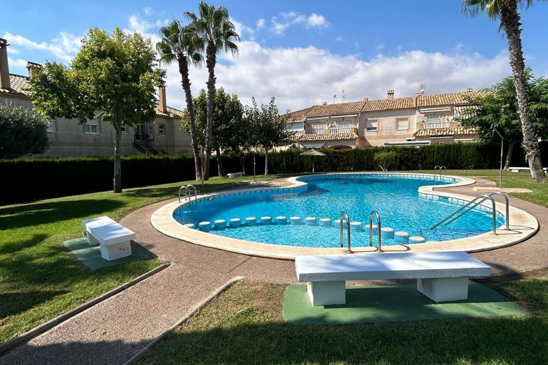 Herverkoop - Bungalow - Torrevieja - Aguas nuevas
