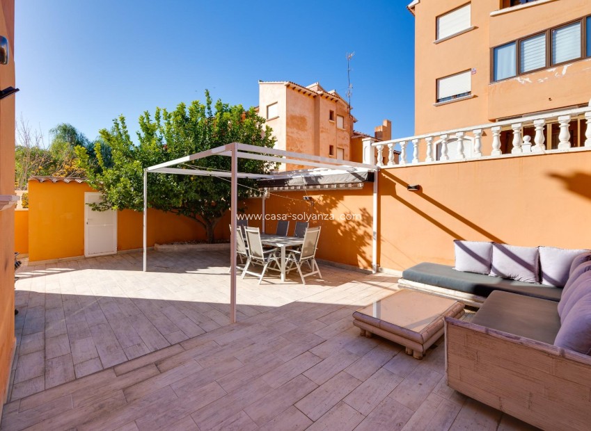 Herverkoop - Bungalow - Torrevieja - Aguas nuevas
