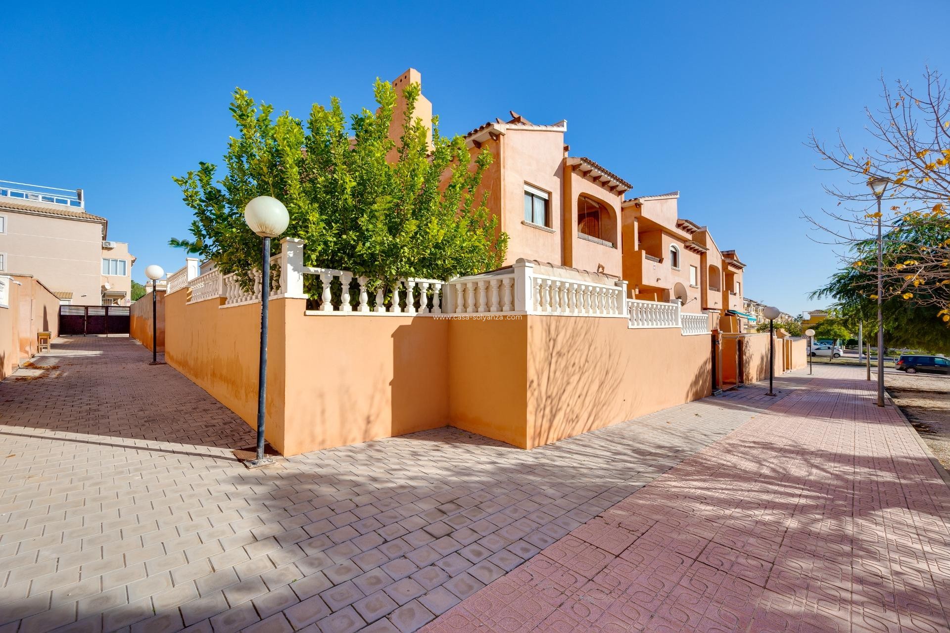 Herverkoop - Bungalow - Torrevieja - Aguas nuevas