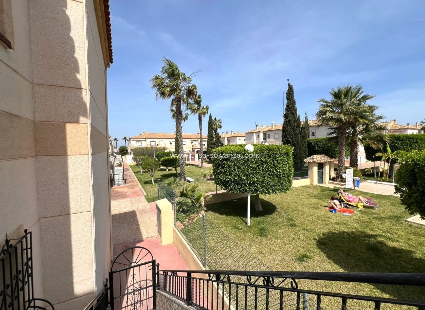 Herverkoop - Bungalow - Torrevieja - Aguas nuevas