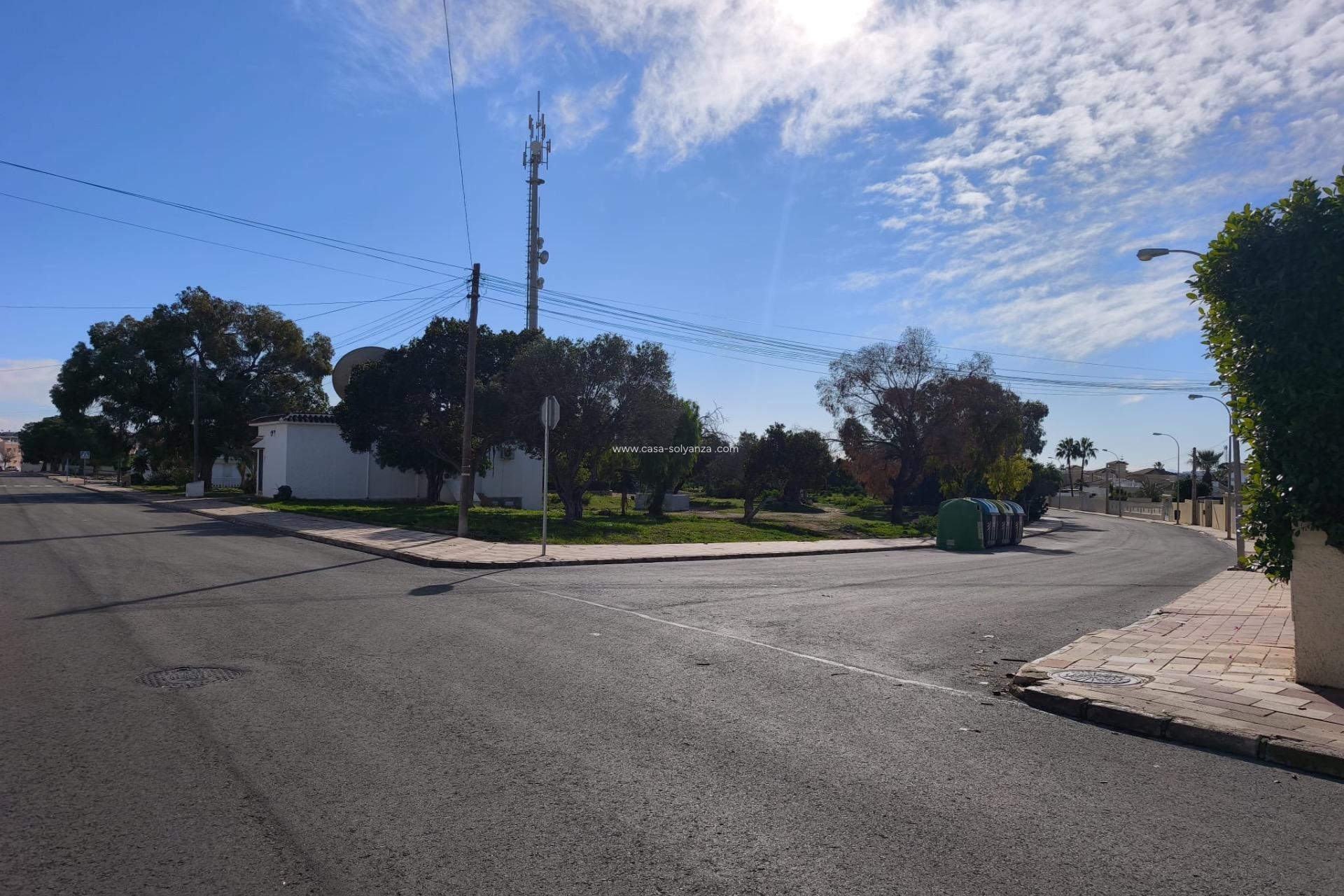 Herverkoop - Bungalow - Torrevieja - La Siesta