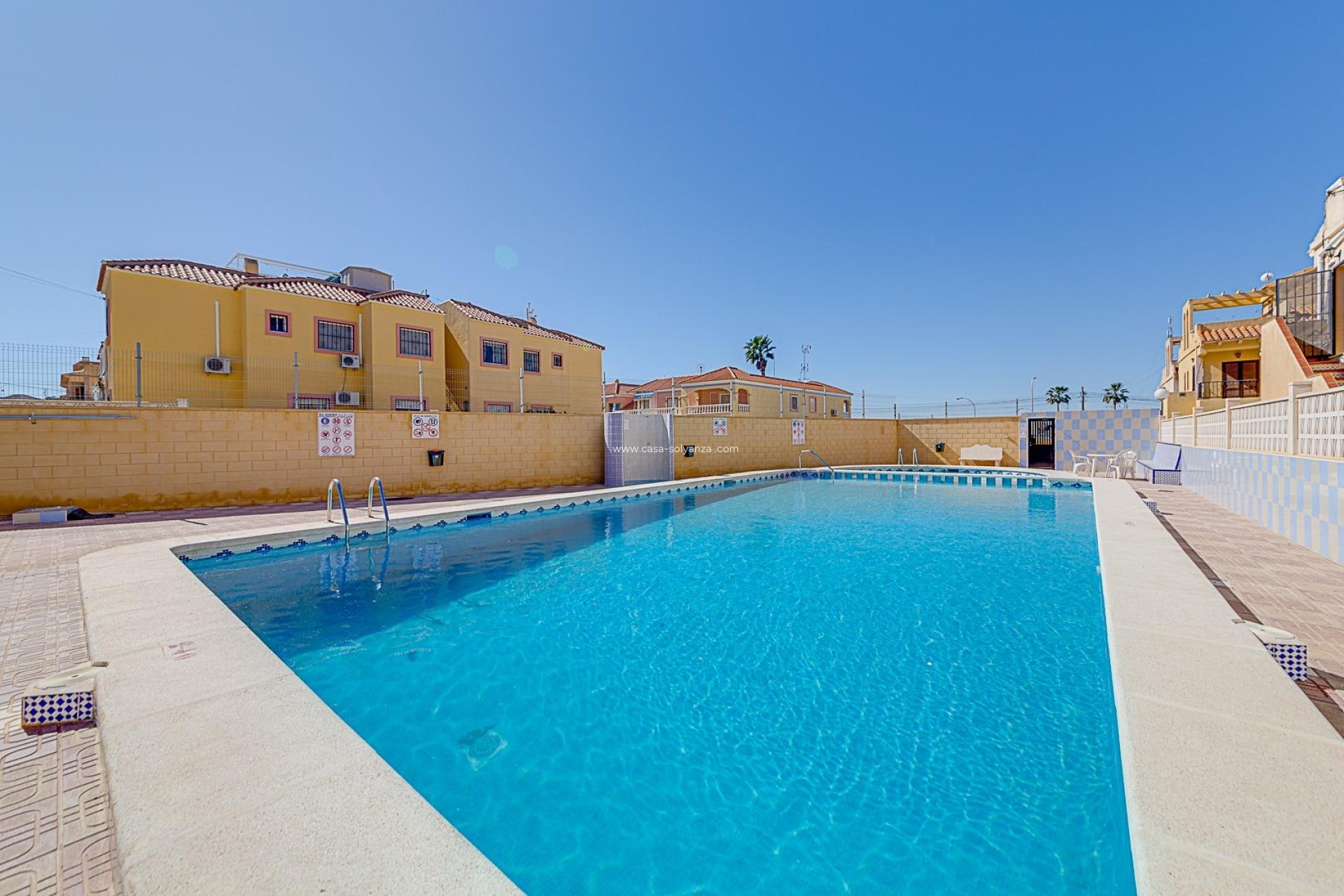 Herverkoop - Bungalow - Torrevieja - La Siesta