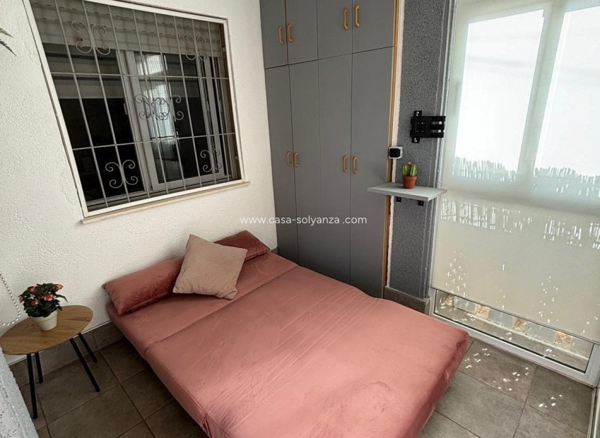 Herverkoop - Bungalow - Torrevieja - Los Balcones