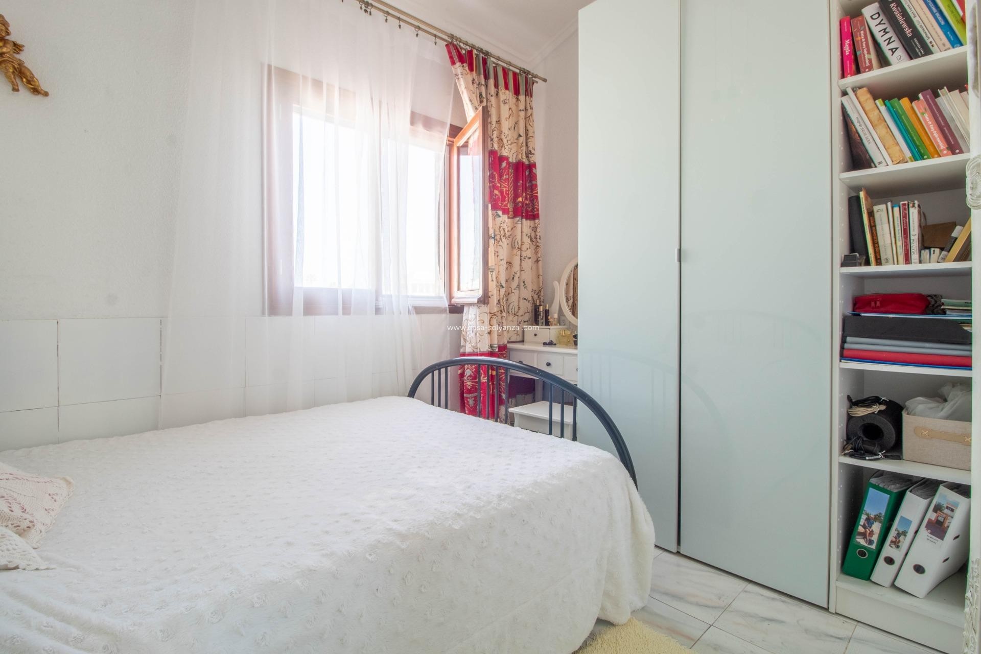 Herverkoop - Bungalow - Torrevieja - Los Frutales