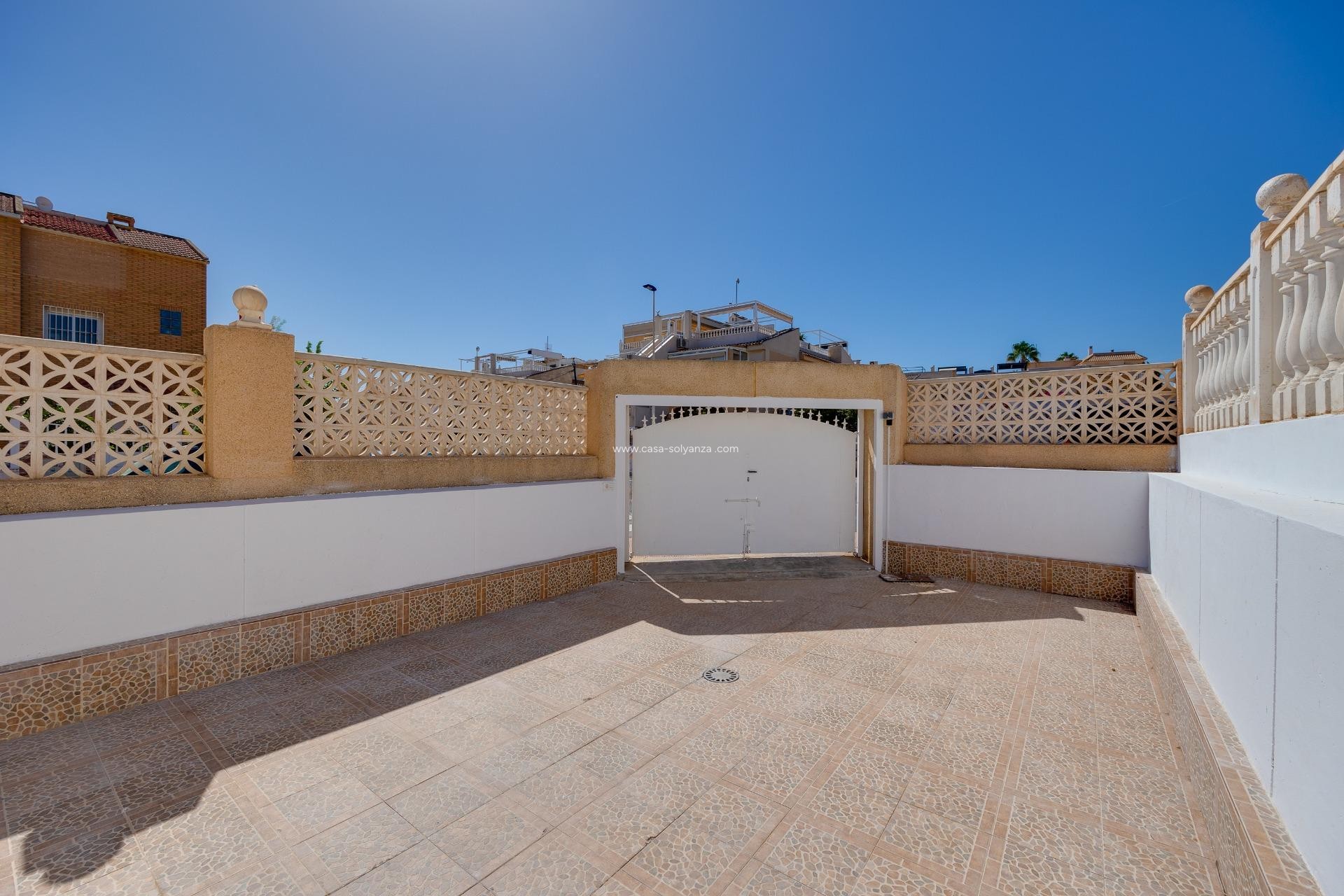 Herverkoop - Bungalow - Torrevieja - Los Frutales