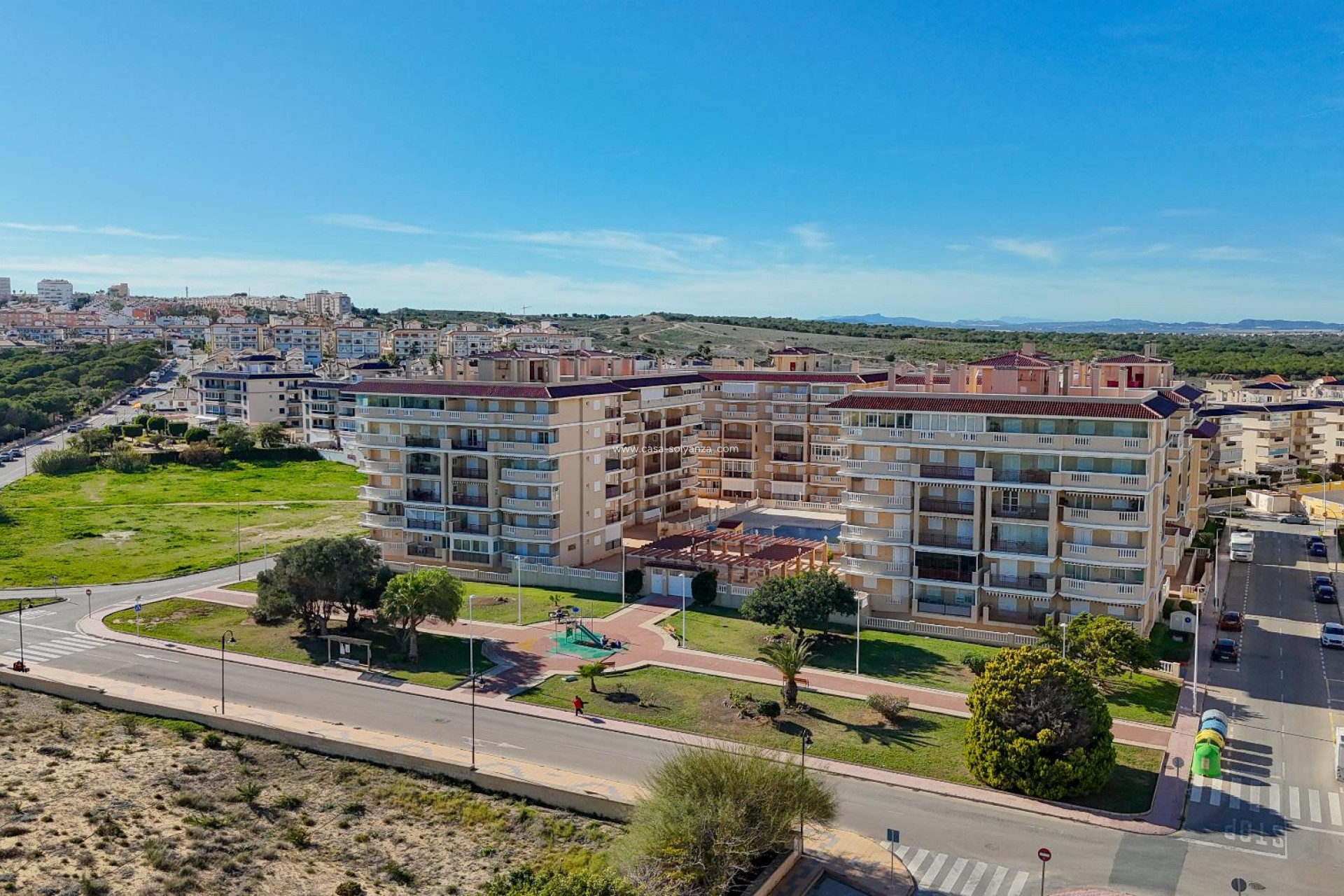 Herverkoop - Bungalow - Torrevieja - Playa De La Mata