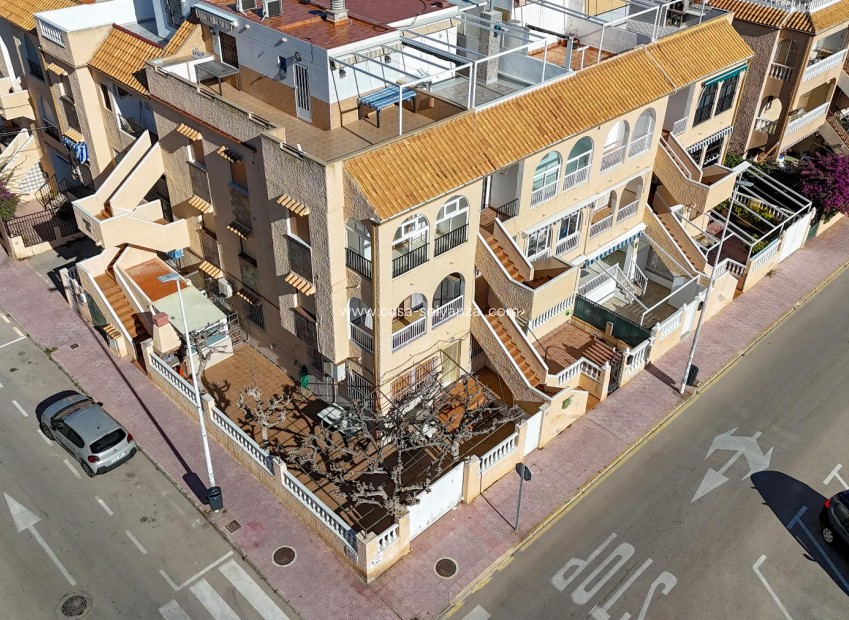 Herverkoop - Bungalow - Torrevieja - Playa De La Mata