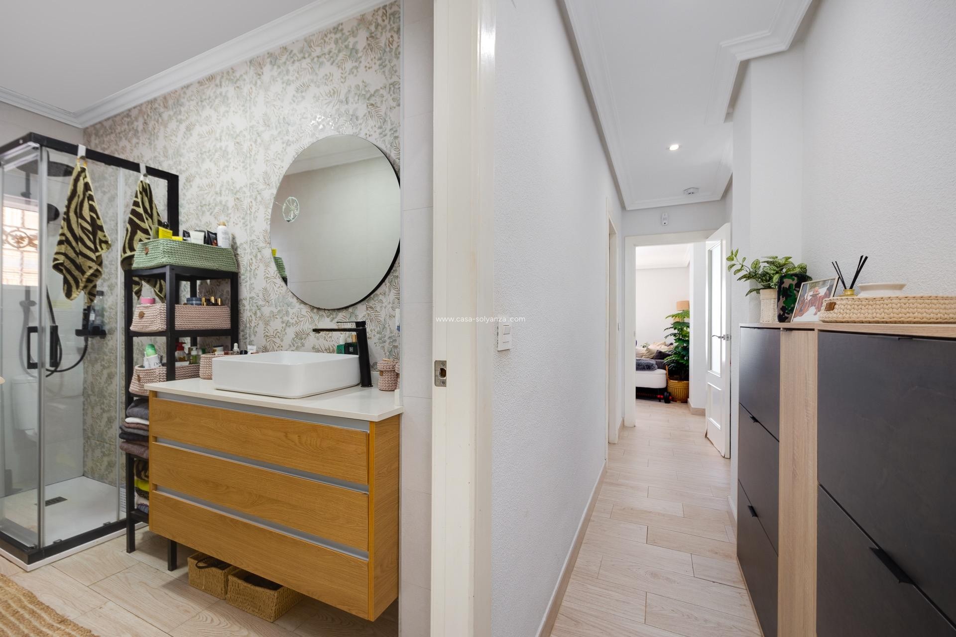 Herverkoop - Bungalow - Torrevieja - Playa De Los Naufragos