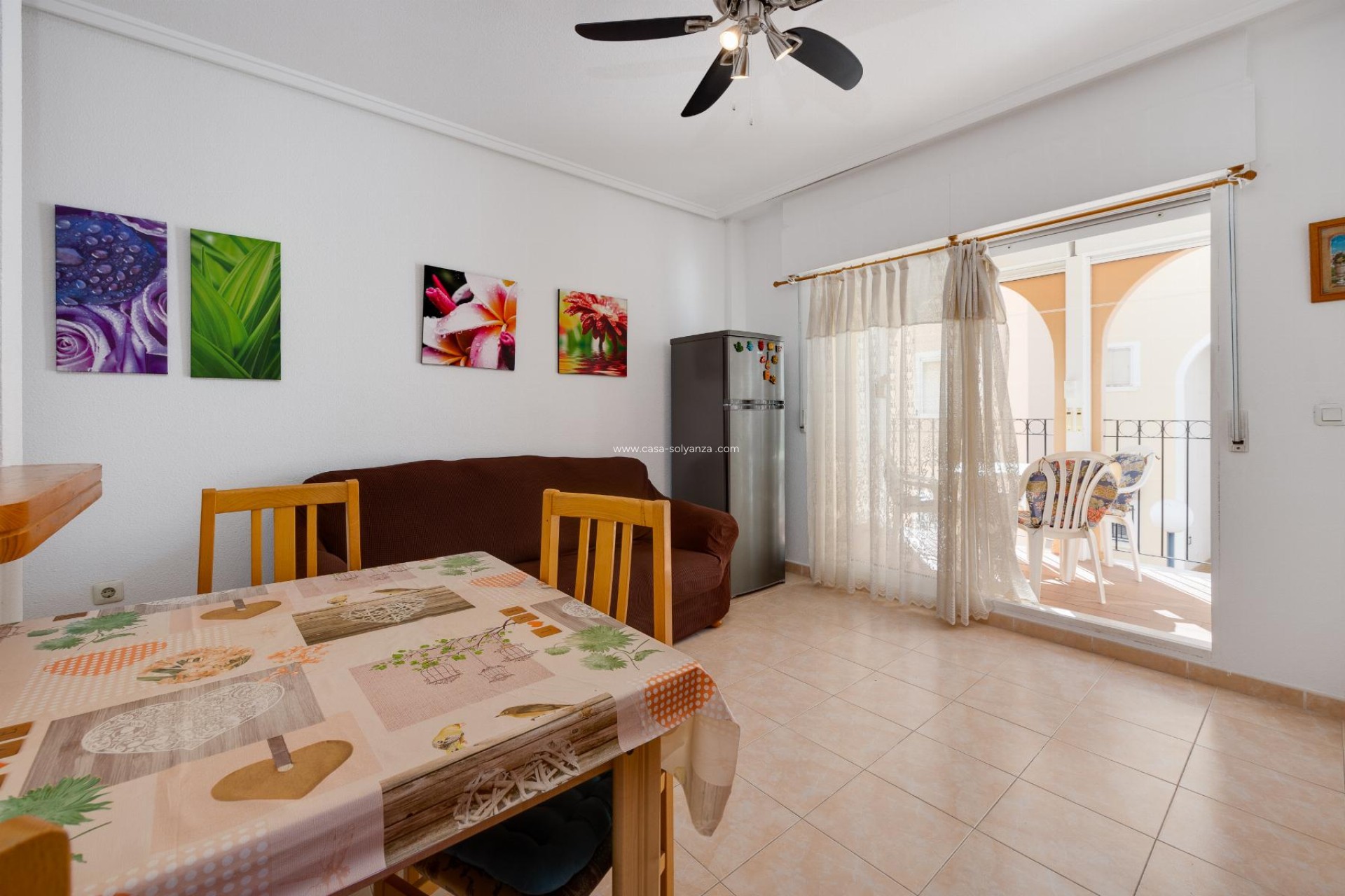Herverkoop - Bungalow - Torrevieja - Playa De Los Naufragos