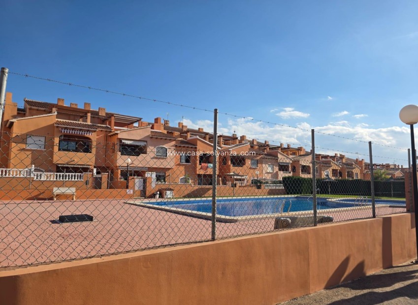 Herverkoop - Bungalow - Torrevieja - Zona Los Frutales