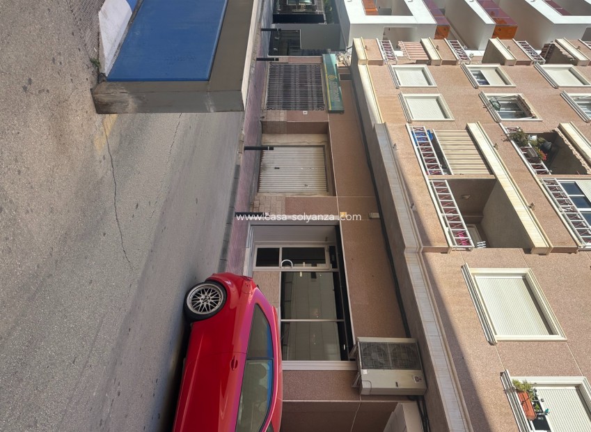 Herverkoop - Business premises - Torrevieja