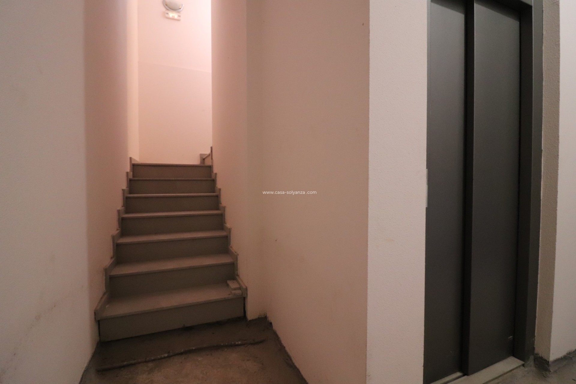 Herverkoop - Commercial (Freehold) - Rojales - Rojales - Village