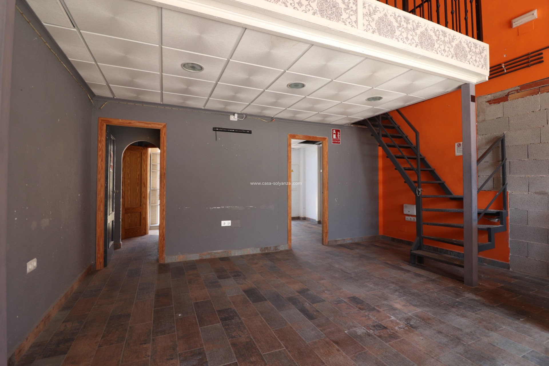 Herverkoop - Commercial Property - Algorfa - Algorfa Centro