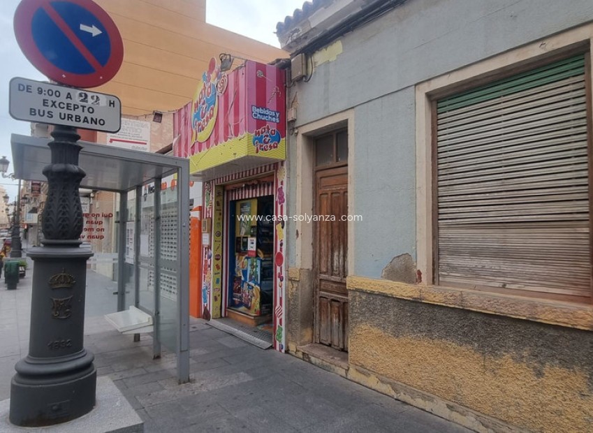 Herverkoop - Commercial Property - Guardamar del Segura - Guardamar del Segura Centro