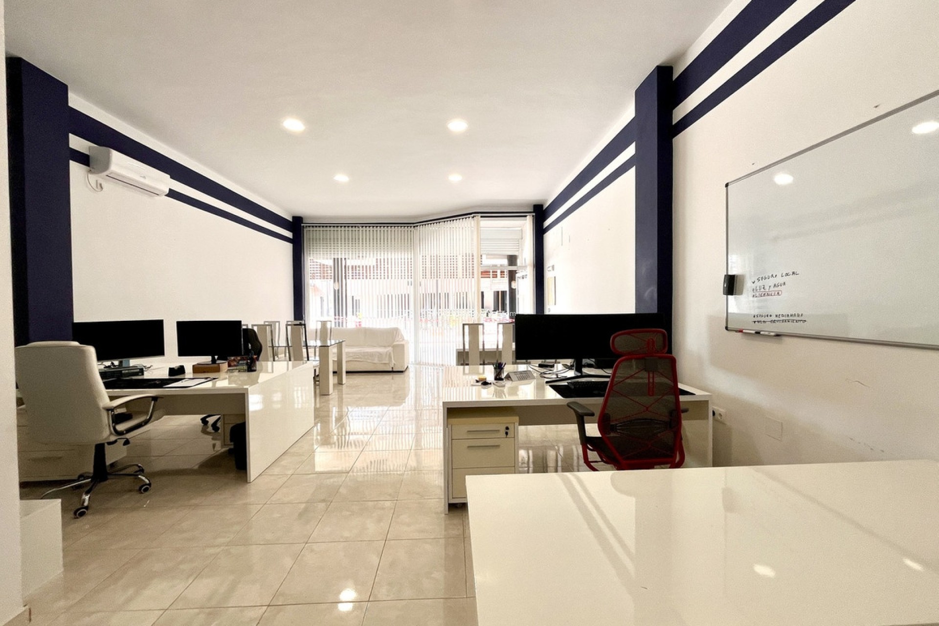 Herverkoop - Commercial Property - Orihuela - Playa Flamenca