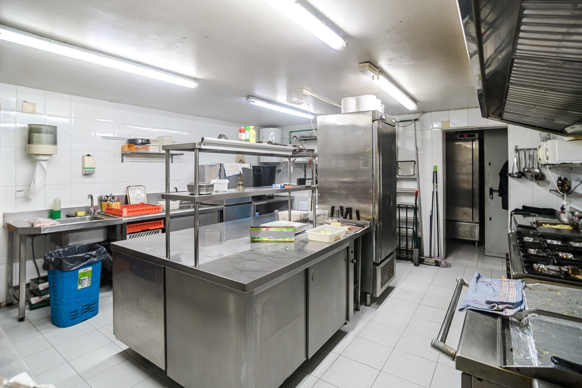 Herverkoop - Commercial Property - Torrevieja - La Veleta