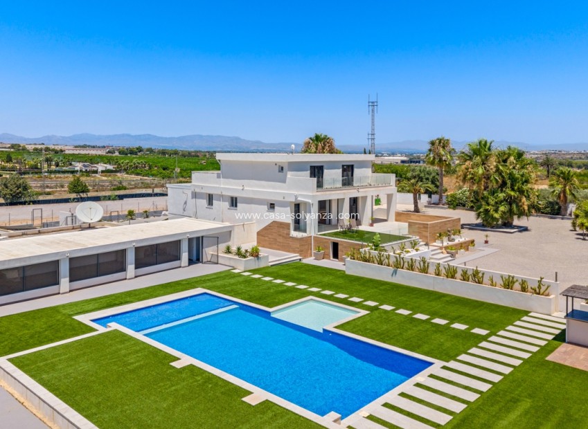 Herverkoop - country estate - Los Montesinos - La Herrada