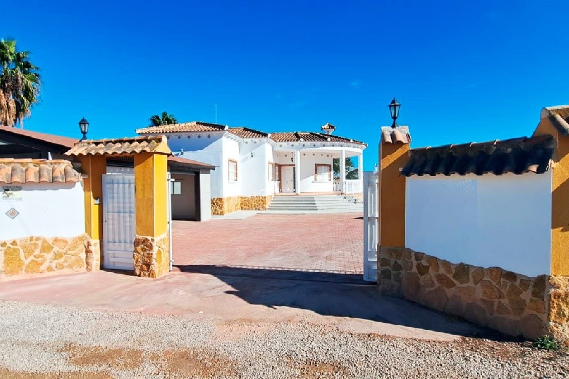 Herverkoop - Country Property/Finca - Catral - Catral - Country
