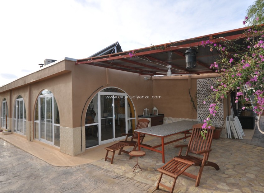 Herverkoop - Country Property/Finca - Crevillente - Inland