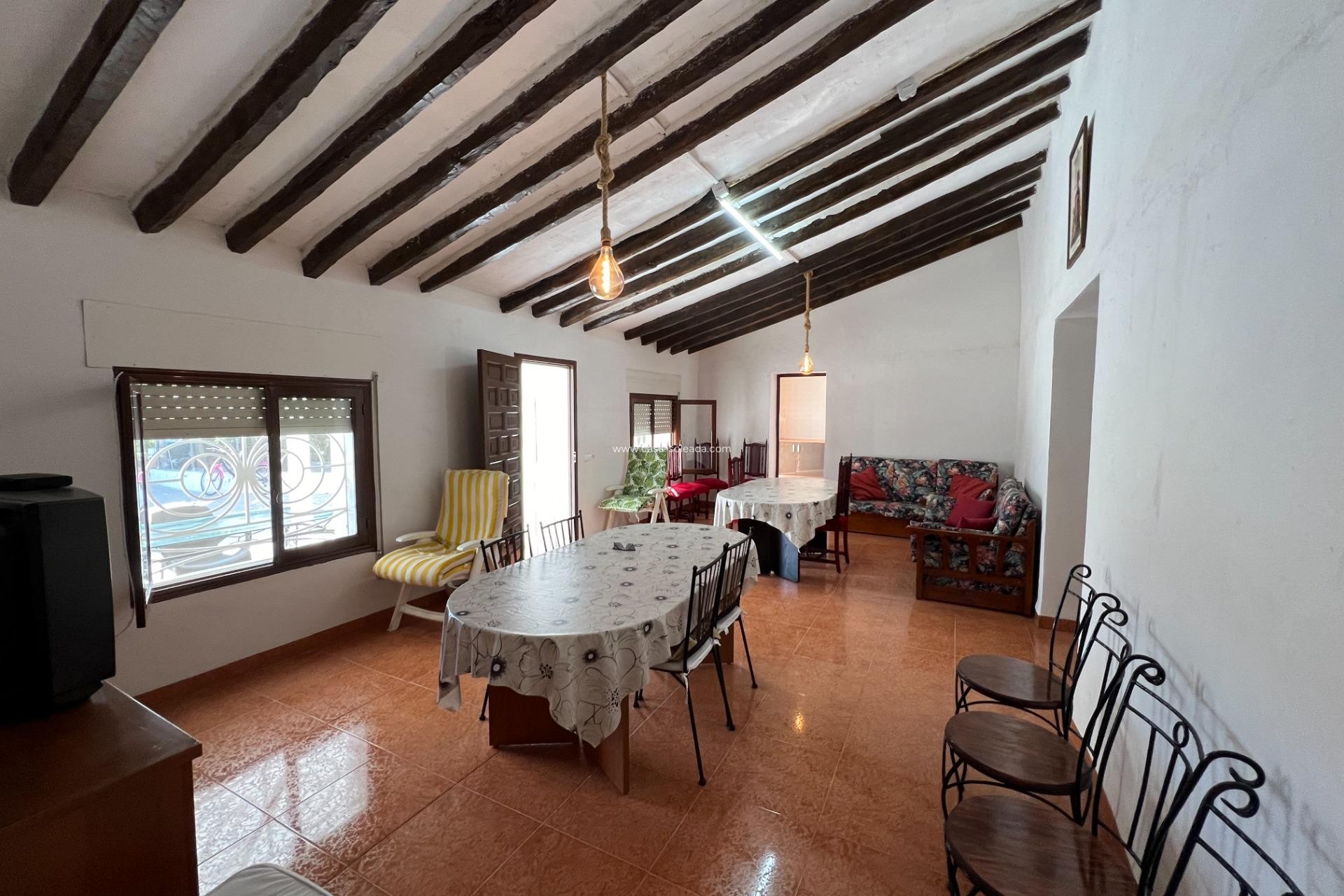 Herverkoop - Country Property/Finca - Dolores - Camino De La Cebada
