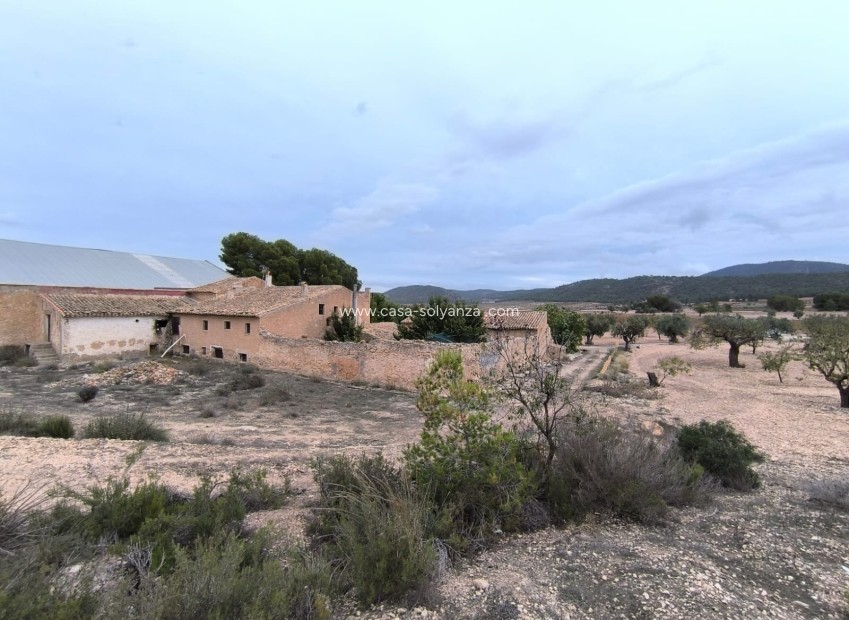 Herverkoop - Country Property/Finca - Villena - Inland