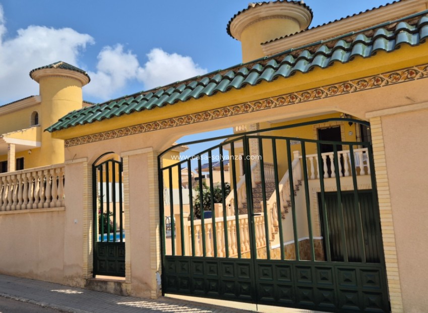 Herverkoop - detached_house - Orihuela - Costa Blanca Sur