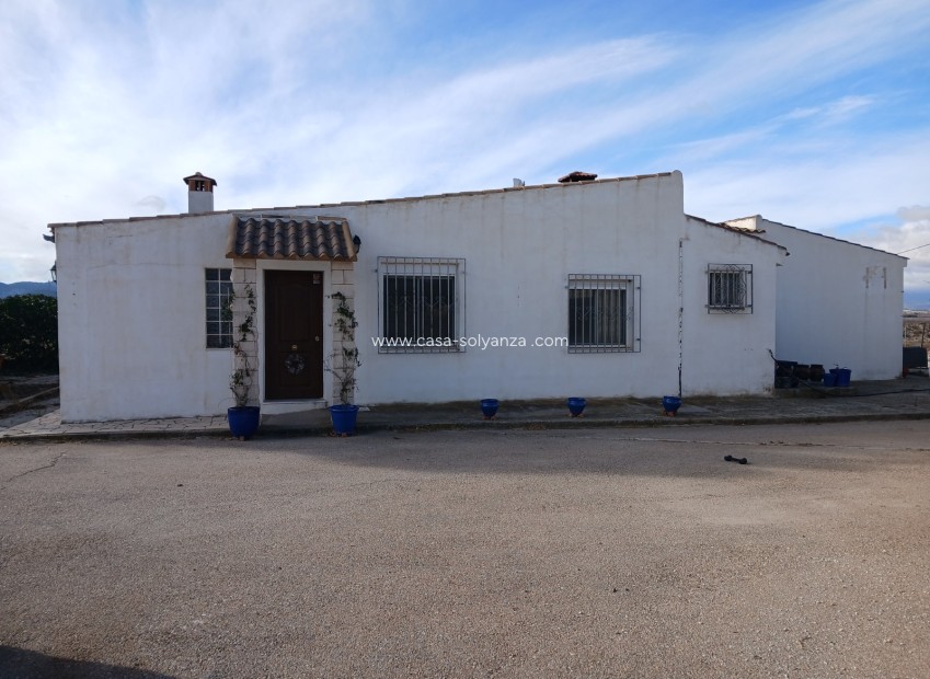 Herverkoop - Equestrian property - Monóvar