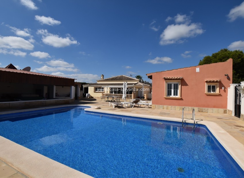 Herverkoop - Finca / Country Property - Heredades