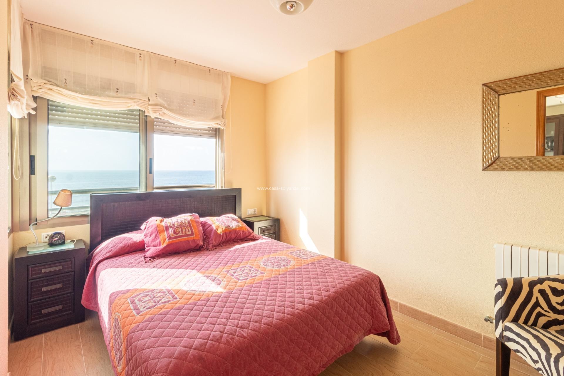 Herverkoop - Flat - Torrevieja - Playa de los locos