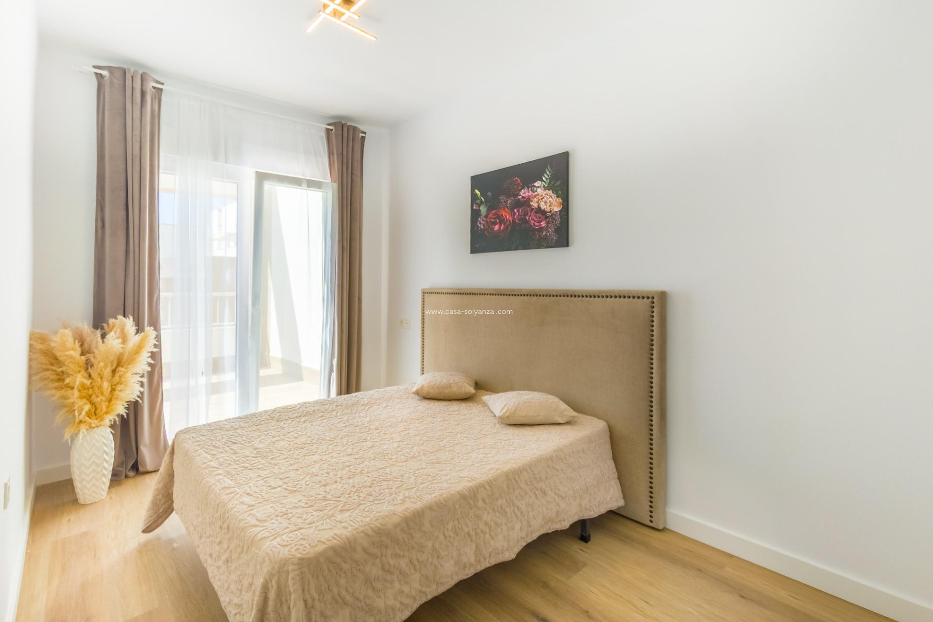Herverkoop - Flat - Torrevieja - Playa del Cura