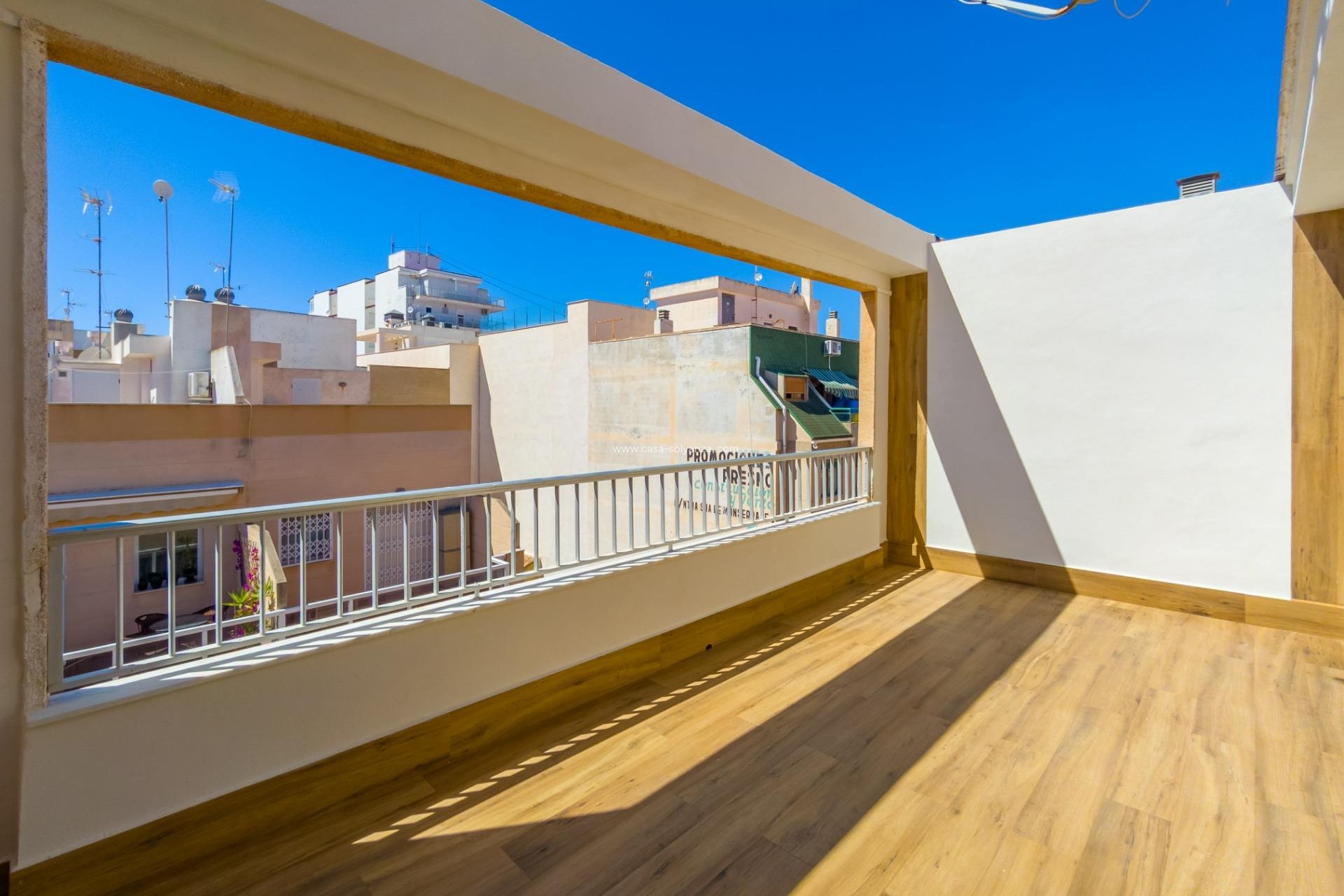 Herverkoop - Flat - Torrevieja - Playa del Cura
