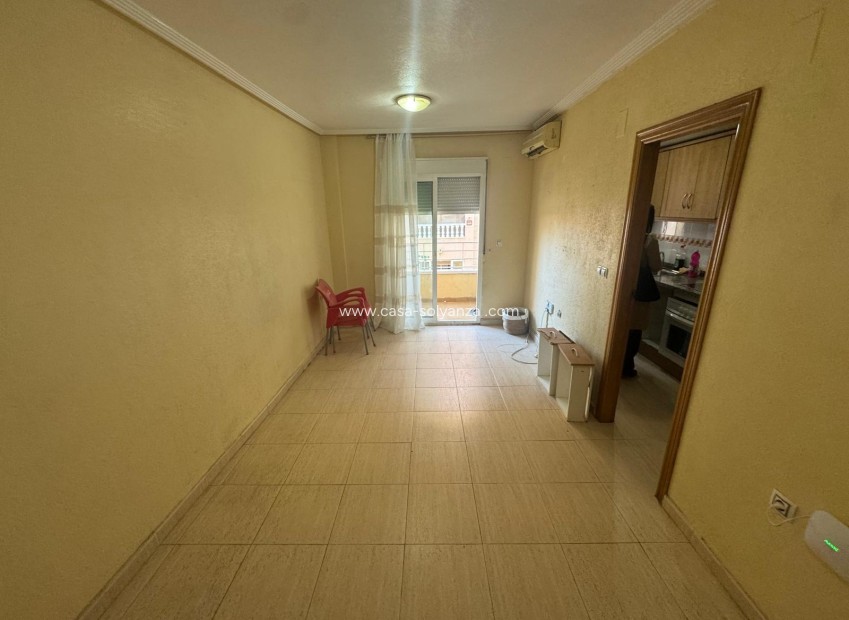 Herverkoop - Flat - Torrevieja