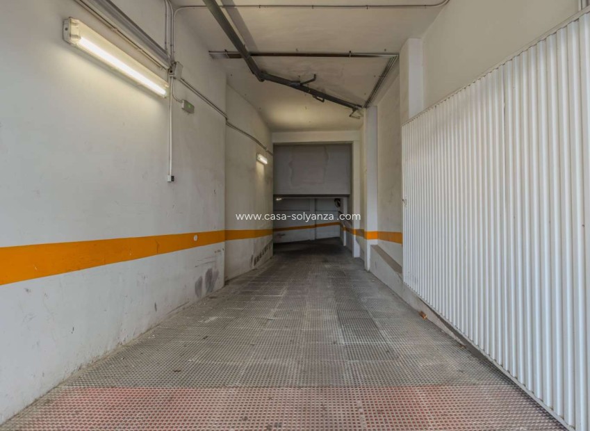 Herverkoop - Garage - Torrevieja - PARQUE DE LAS NACIONES
