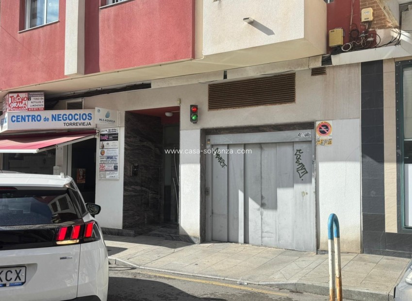 Herverkoop - Garage - Torrevieja