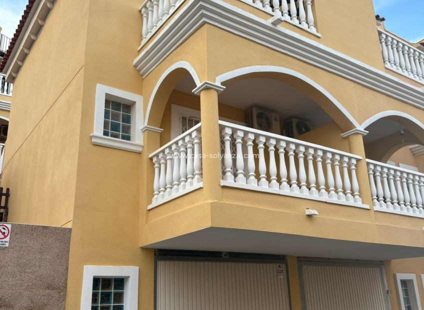 Herverkoop - Herenhuis - Algorfa