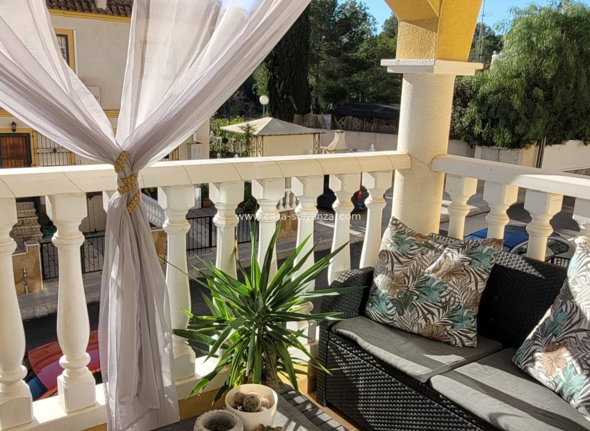 Herverkoop - Herenhuis - Algorfa