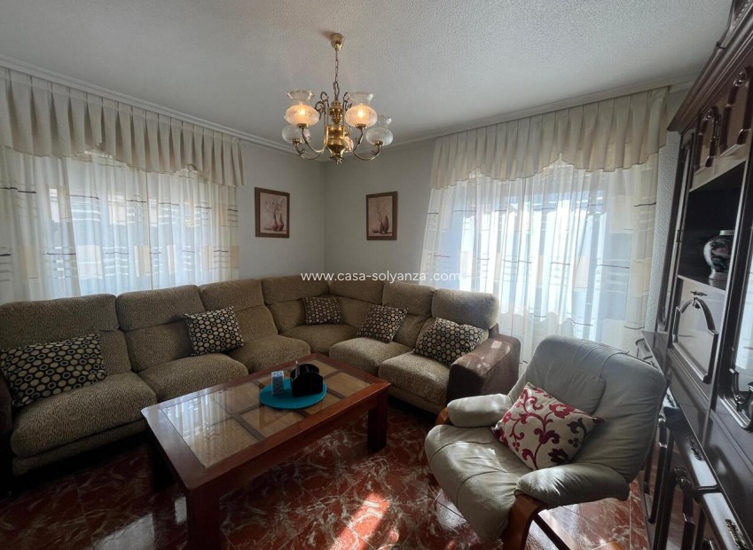 Herverkoop - Herenhuis - Algorfa