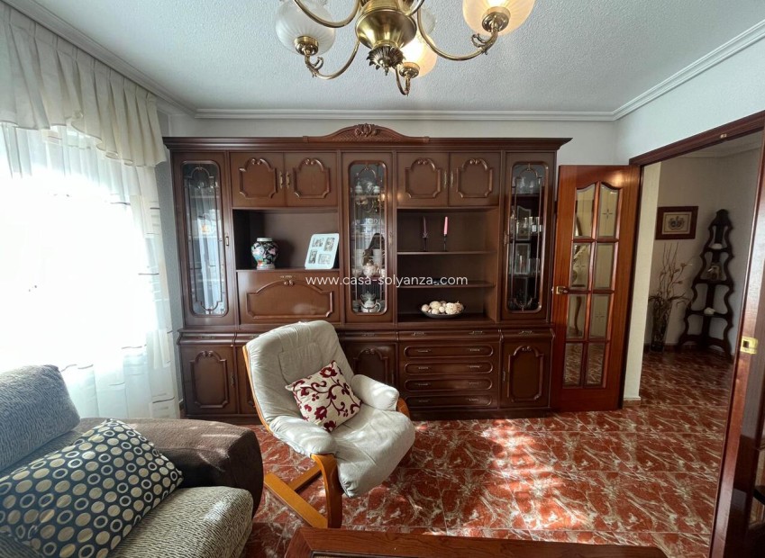 Herverkoop - Herenhuis - Algorfa