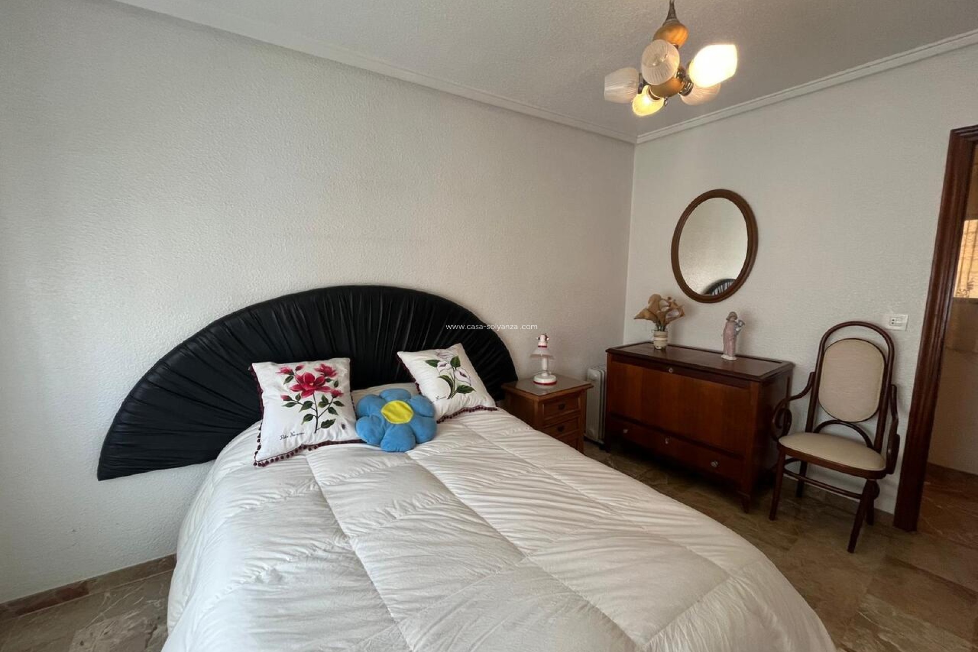 Herverkoop - Herenhuis - Algorfa