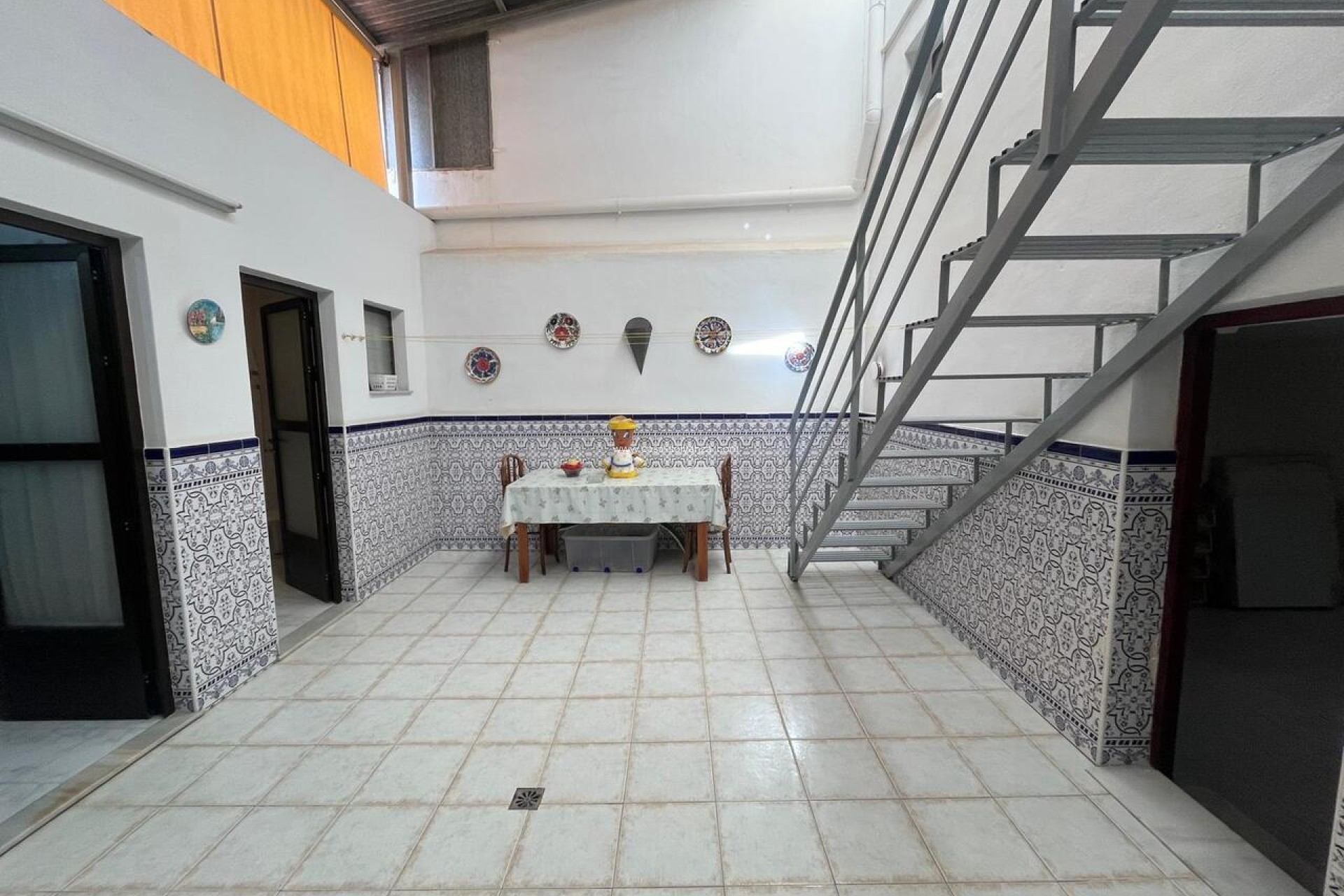 Herverkoop - Herenhuis - Algorfa