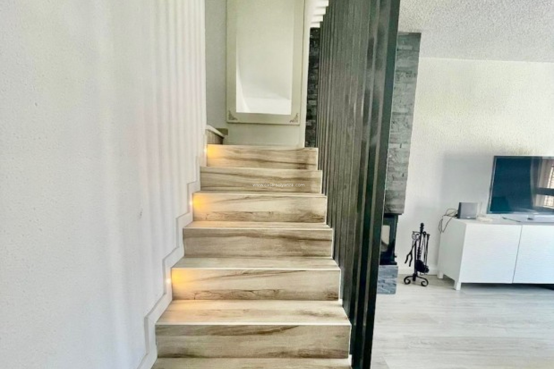 Herverkoop - Herenhuis - Aquilas