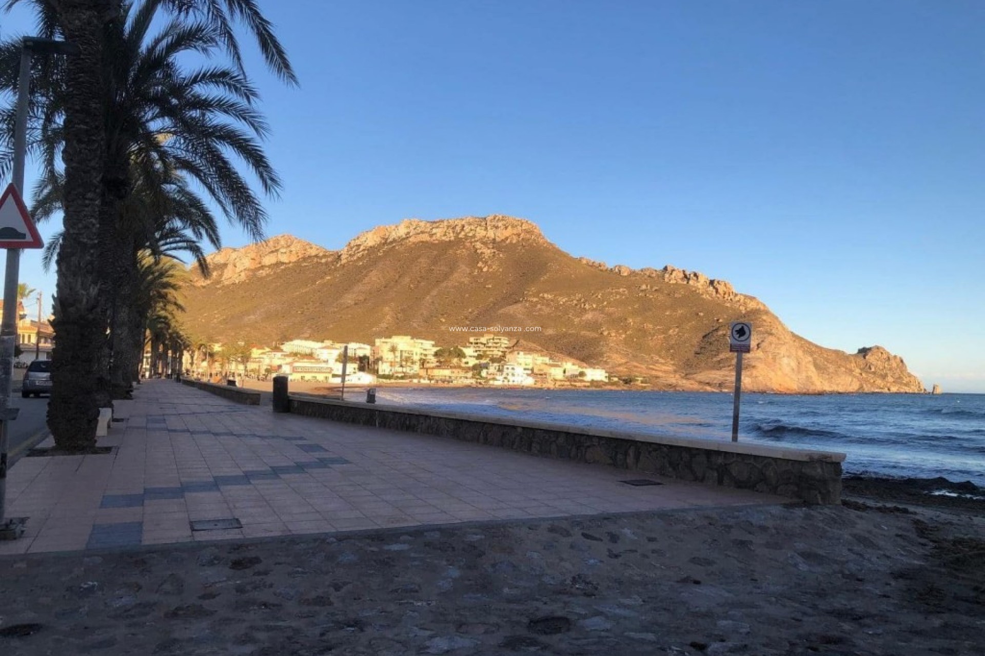 Herverkoop - Herenhuis - Aquilas